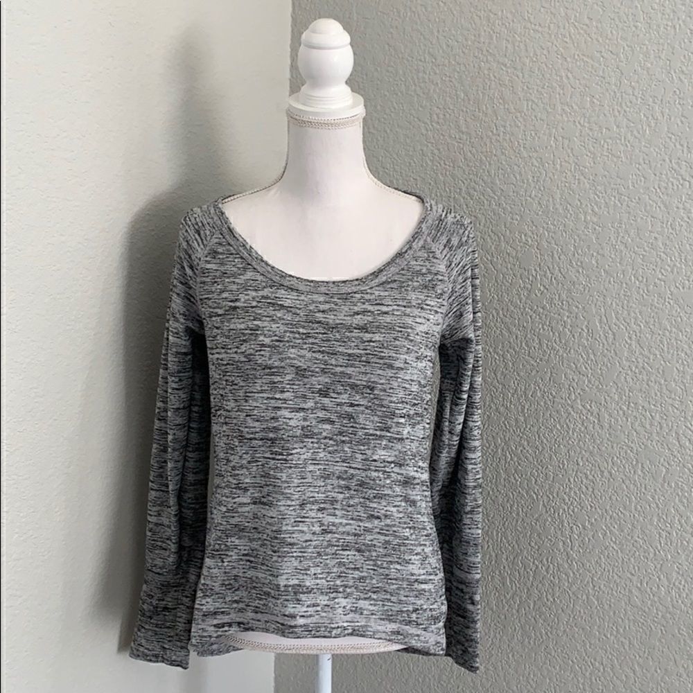Athleta High Low Long Sleeved Top